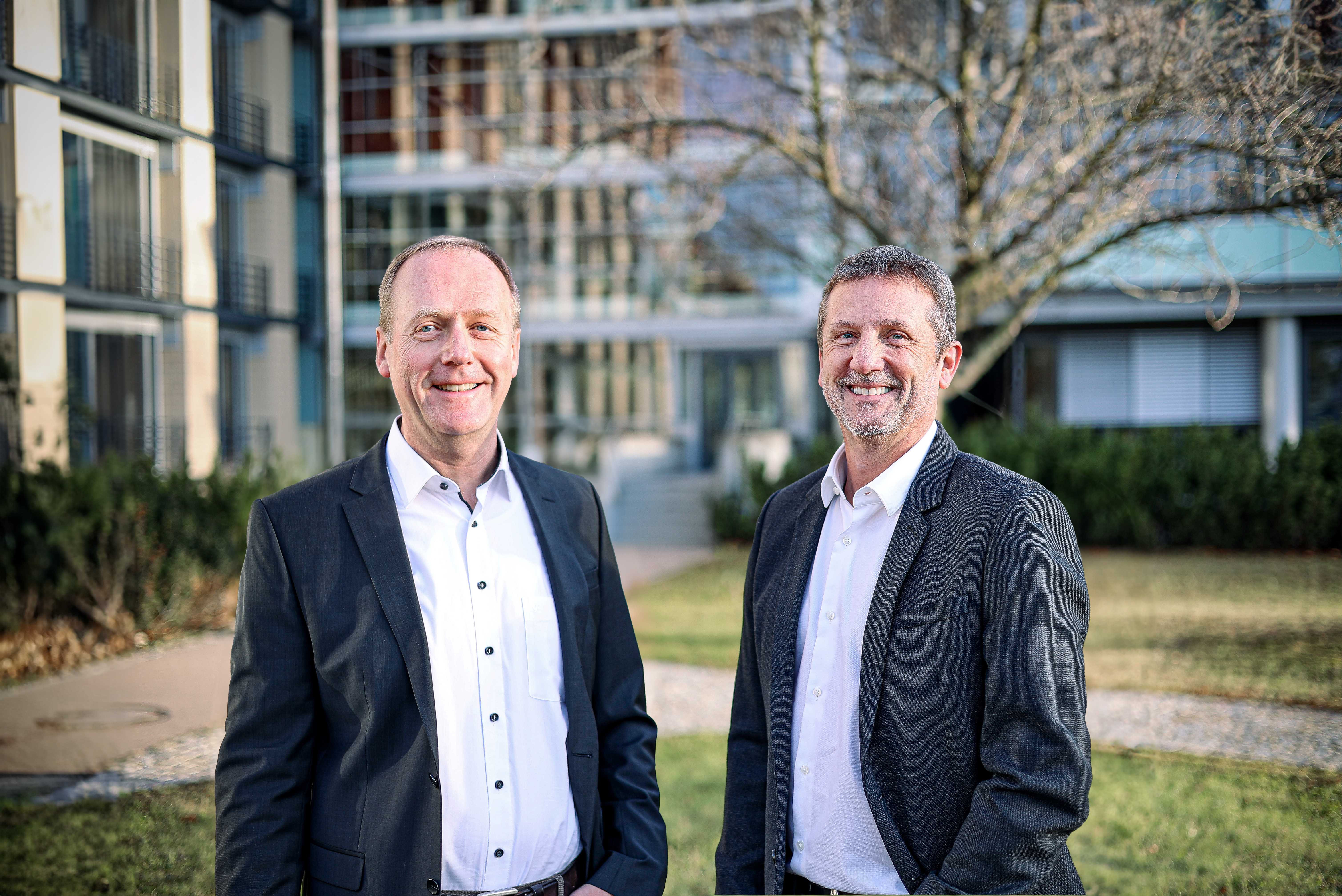 Stefan Hackl and Barry Eagles, Management Board of Bauer Offshore Technologies