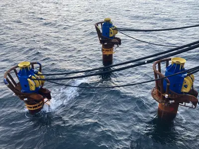 Dive Drills for offshore foundation in Saint-Brieuc of Bauer Offshore Technologies